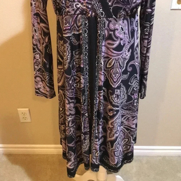 I.N.C. Black & Purple Paisley Print Stretch Shark Tail Hem V-Neck Dress Size L - Picture 6 of 8